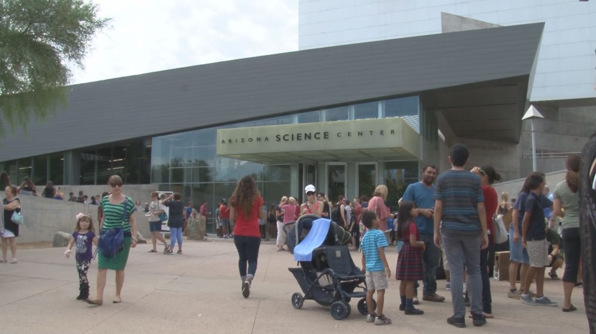 Free admission to Arizona Science Center on last weekend of September